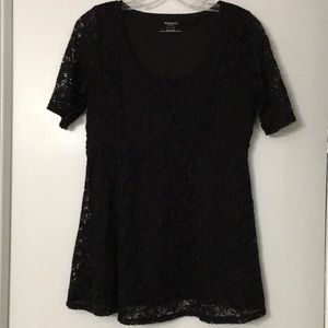 Like new Motherhood Maternity black lace top